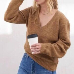 AYR The Cutie BB Alpaca Merino Knit Sweater Womens Large Camel Brown V-Neck $225